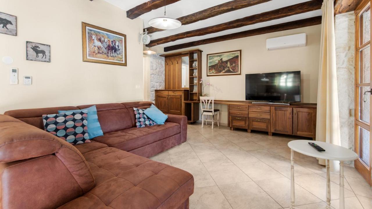 Villa Banko Tinjan المظهر الخارجي الصورة
